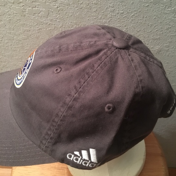 Golden State Warriors championship hat - Picture 2 of 3